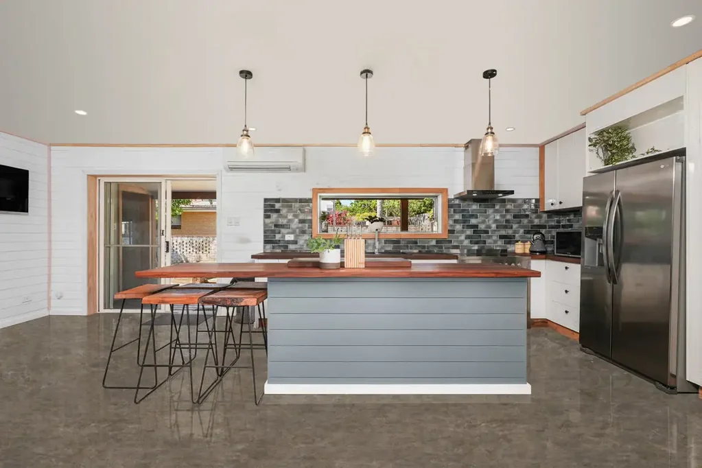 Maroochydore 4ห้องนอน Dream Family Home Loading...