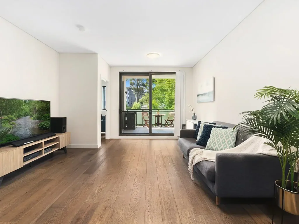 Modern & Spacious Apartment in a Peaceful Epping Location