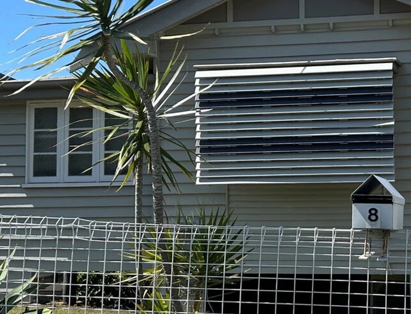 8 Bayne Street, West Gladstone, QLD 4680, 3房, 1浴, House