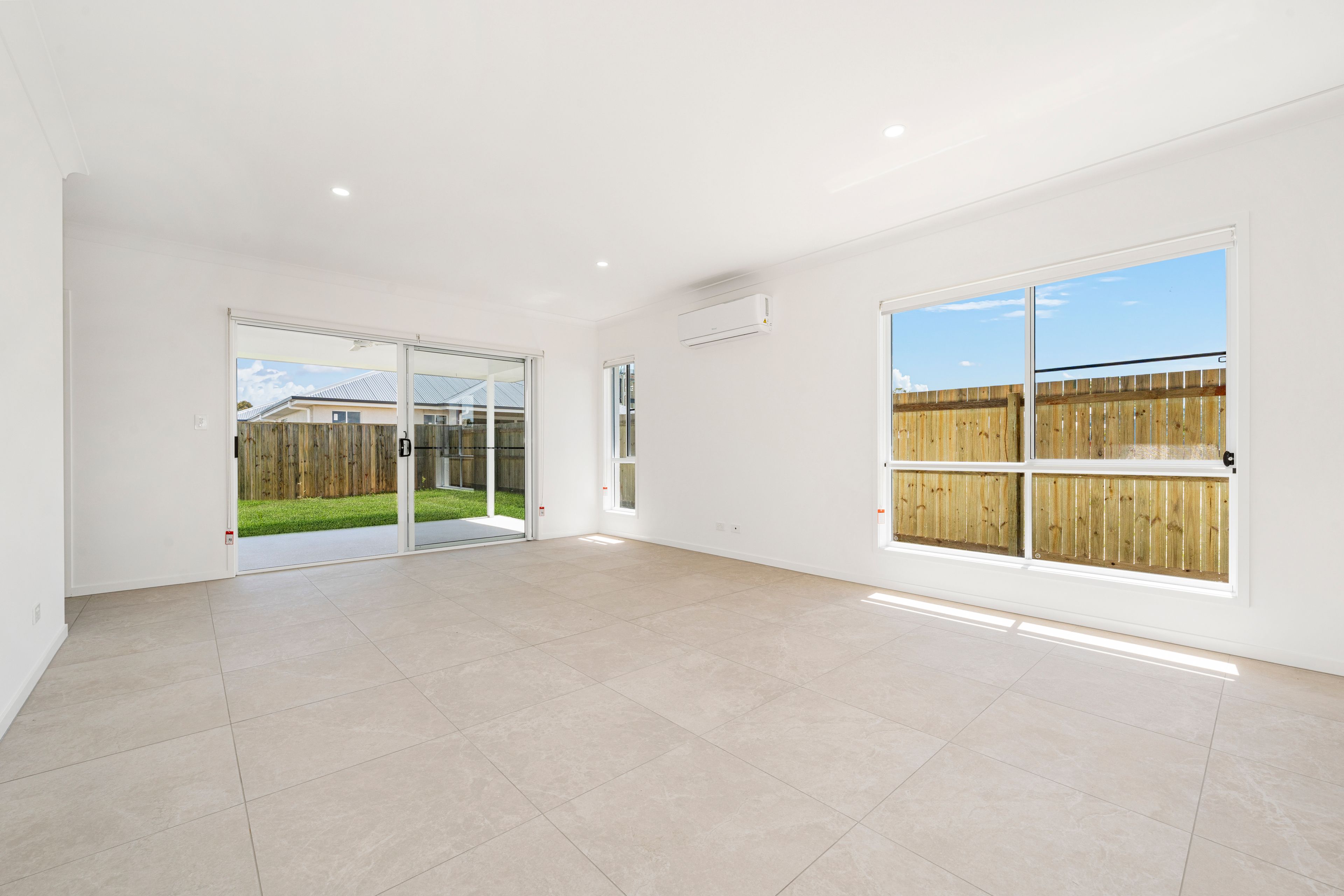 33 ROSSINI ST, BURPENGARY QLD 4505, 0部屋, 0バスルーム, House