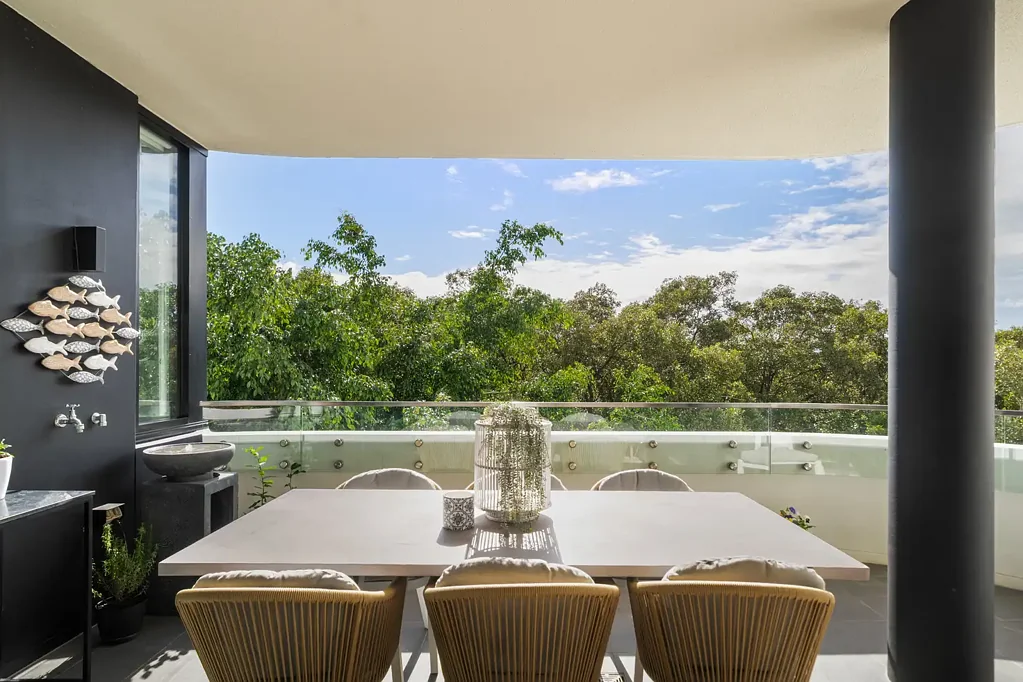 Hamilton 2Phòng ngủ High-end Northshore apartment with tranquil views!