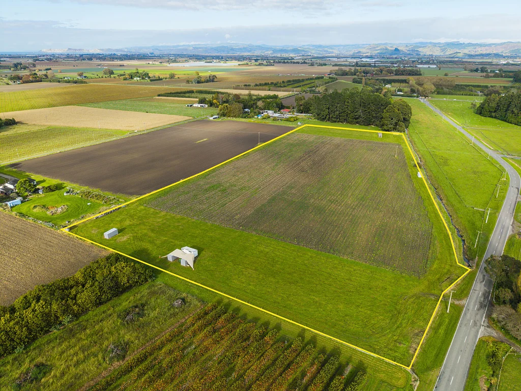 Hexton  Build your dream lifestyle on 5.6ha