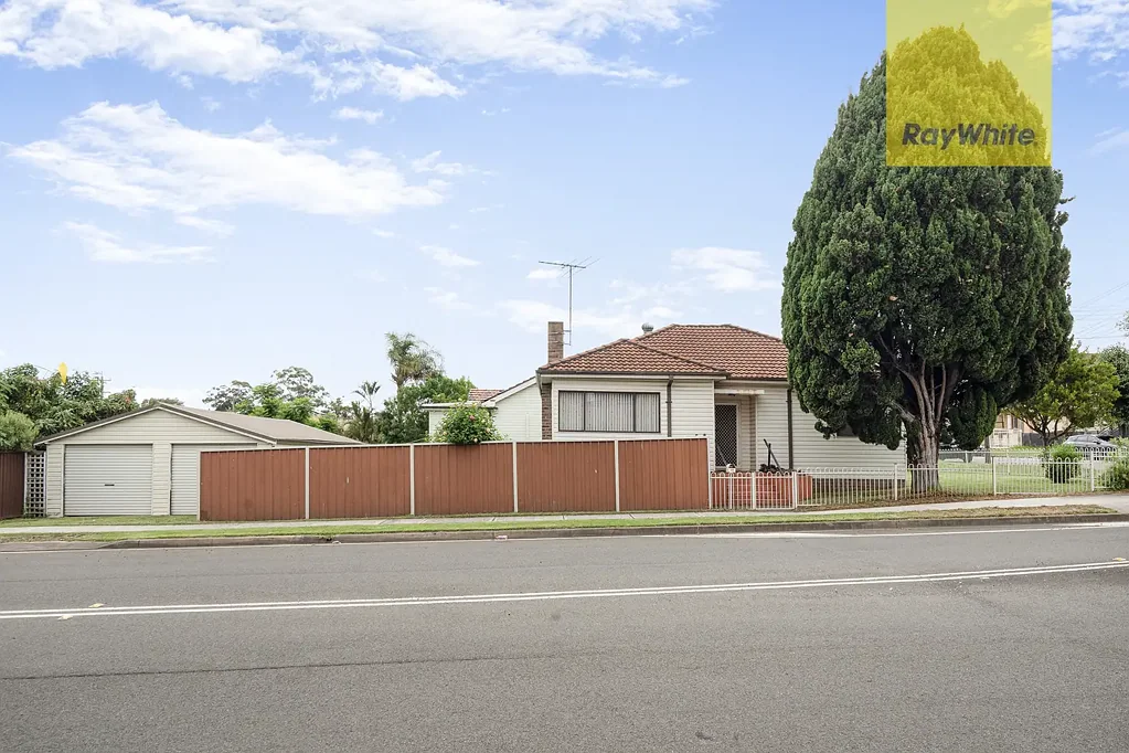 17 Abbott Street, Merrylands, NSW 2160