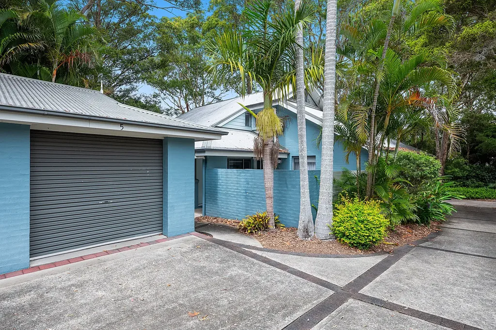 5 Wild Duck Drive, Cams Wharf, NSW 2281