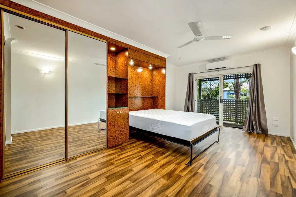 Manoora Ready to go Studio with Low Body Corps