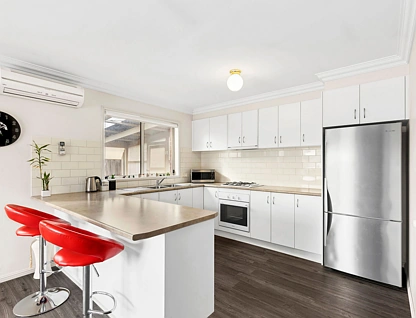 2/39 Haugh Street, Lovely Banks, Geelong, 2 રૂમ, 1 બાથરૂમ, House