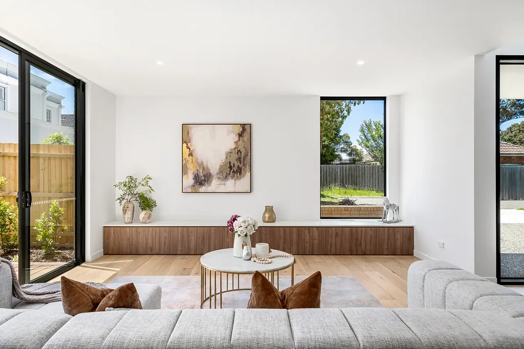 Glen Waverley 4 Bedroom Private, luxurious and perfectly new