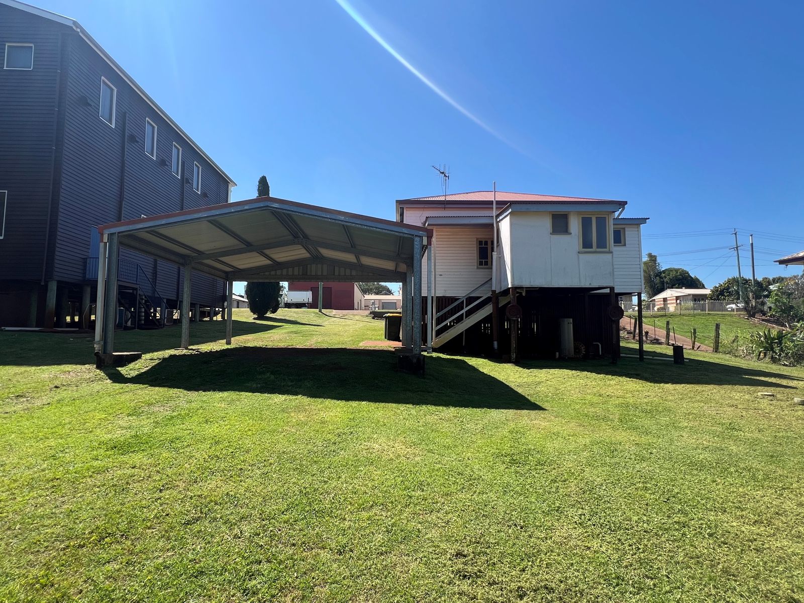 16 MACROSSAN ST, CHILDERS QLD 4660, 0 phòng ngủ, 0 phòng tắm, House