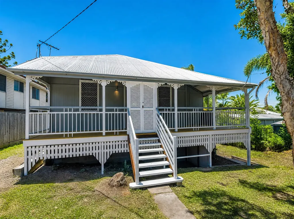 Queenslander Charm Meets Easy Living!