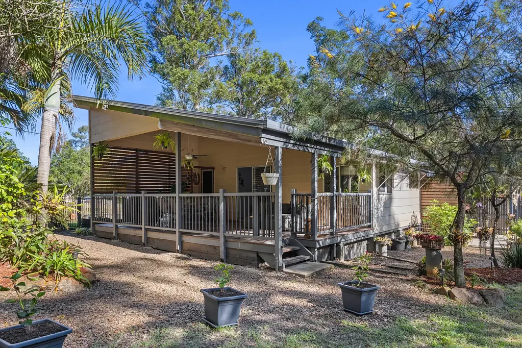 Oakhurst 3कमरा Open Home Cancelled - Your Own Private Oasis with Shed, Solar and Space to Breathe