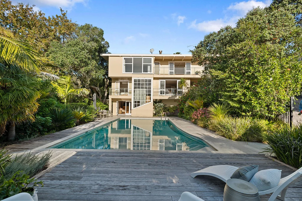 Saint Heliers 4房  Where Architecture meets Nature