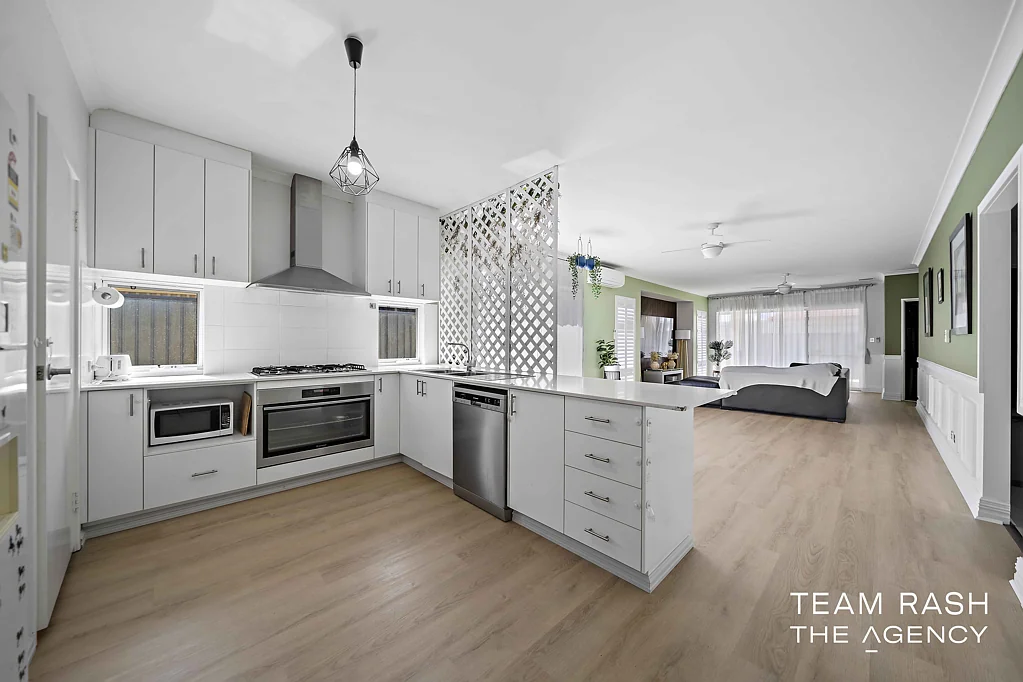 24 Flindell Avenue, Caversham, WA 6055