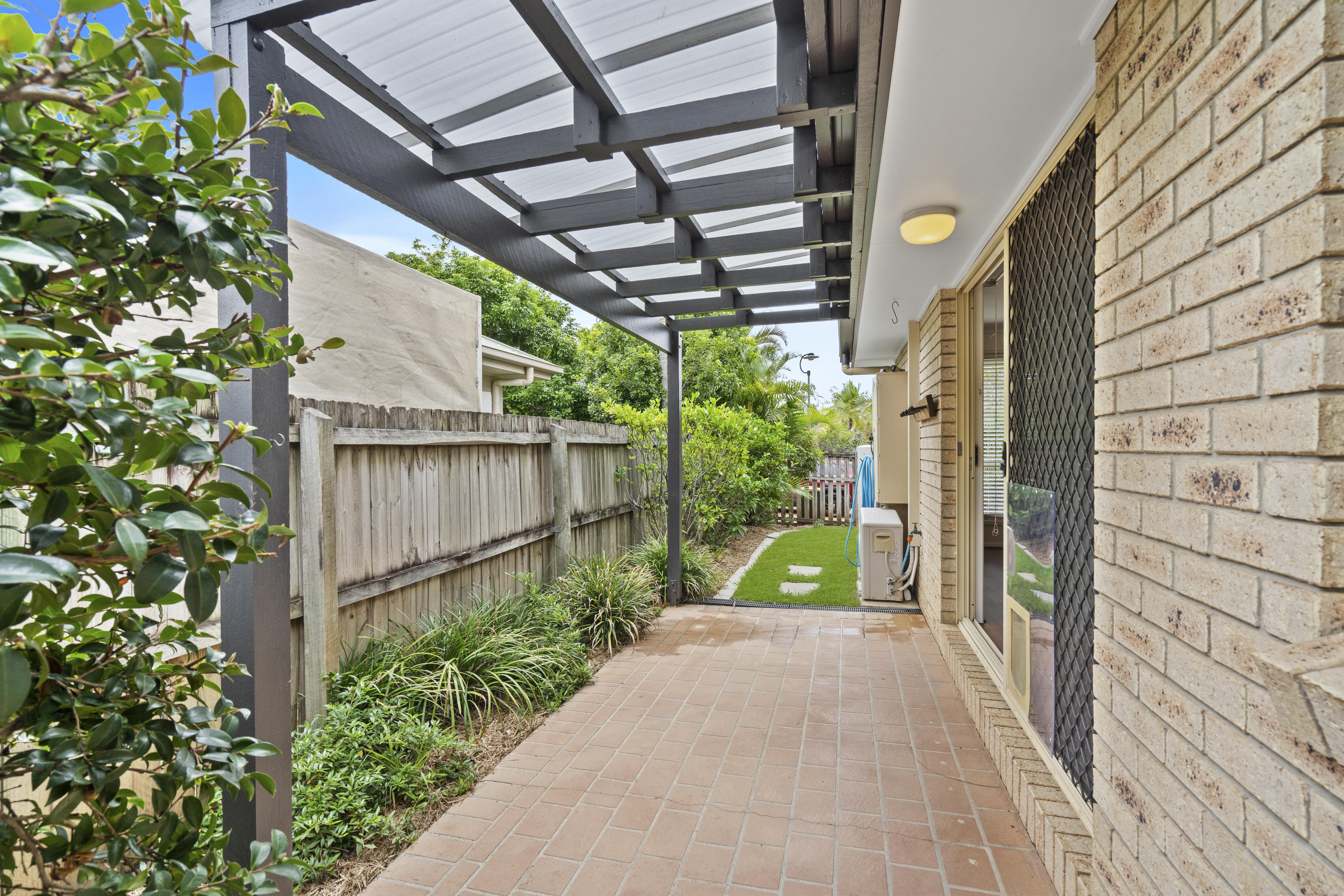 118 HAMILTON RD, MOOROOKA QLD 4105, 0部屋, 0バスルーム, Townhouse