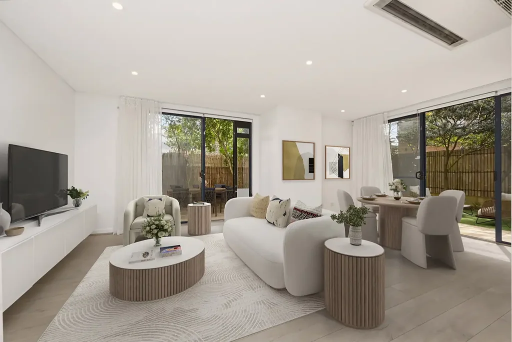 Spacious & Modern Four Bedroom Townhouse Set Over Three Levels