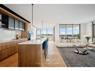 Applecross 4 Bedroom An Exceptional Riverfront Residence at Rivière