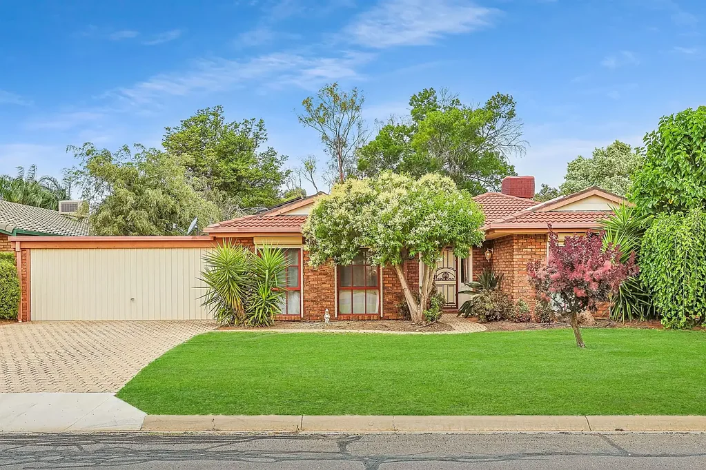 Mildura 3房  QUALITY BRICK VENEER HOME