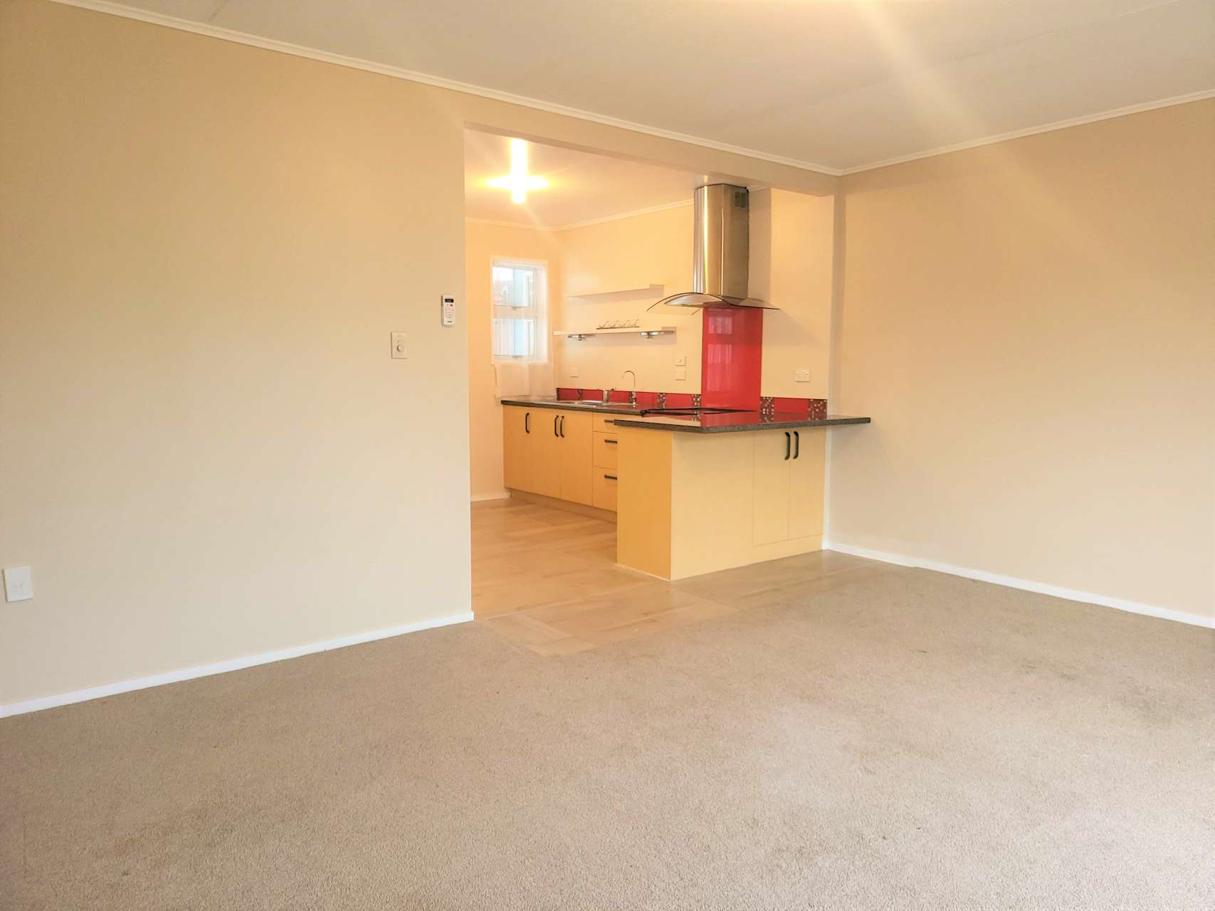 63b Polson Street, Castlecliff, Whanganui, 2 Schlafzimmer, 1 Badezimmer