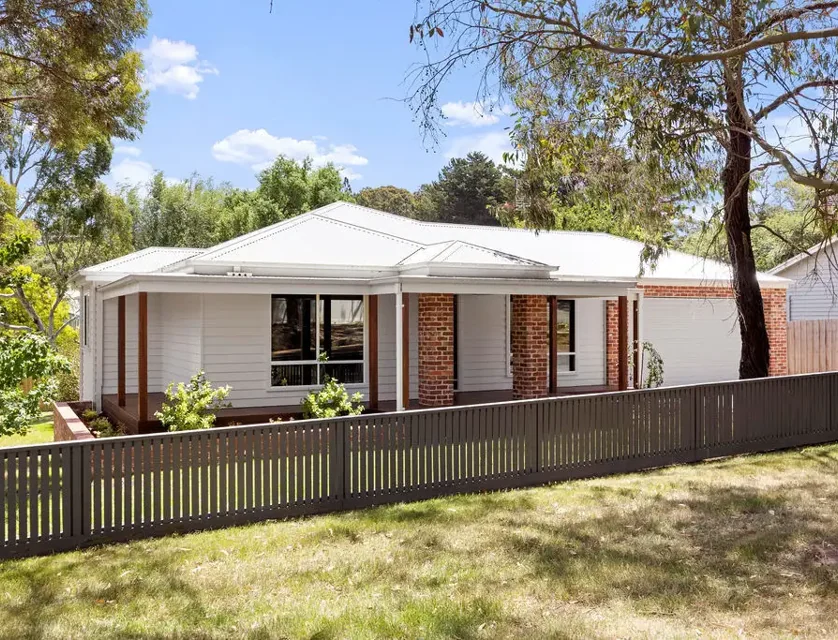 1 Faheys Road, Gordon, VIC 3345, 4房, 2浴, 独立屋