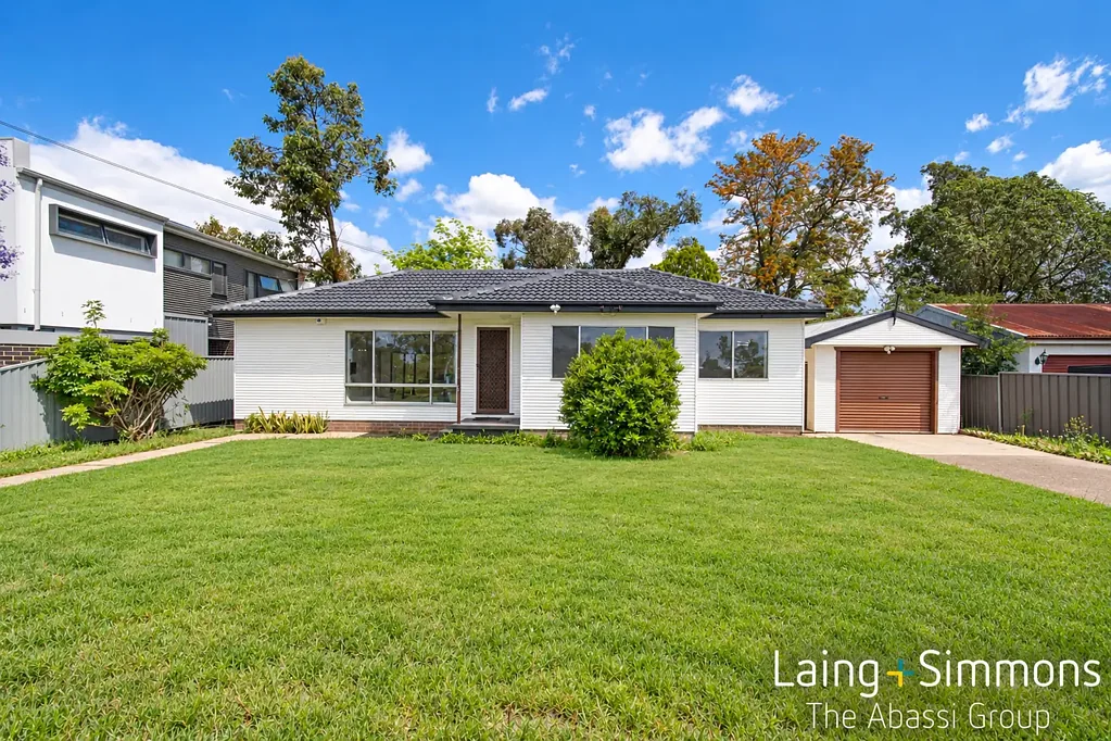 Comfort, Character and Convenience in a Neat Package!