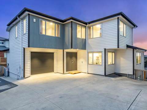 Pakuranga Heights 5房  Bigger - Better - Brighter! 362 m2 Floor Area!...