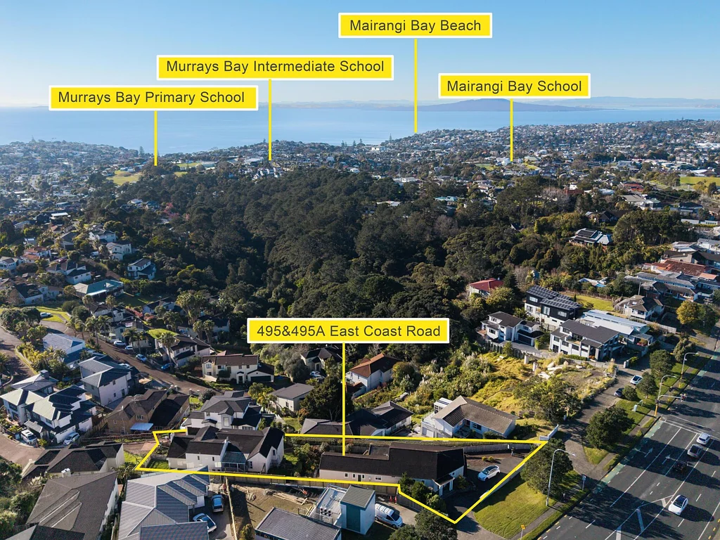 Murrays Bay 3 Bedroom Coastal Living | 1,568sqm | Sea Views | Rangi Zone