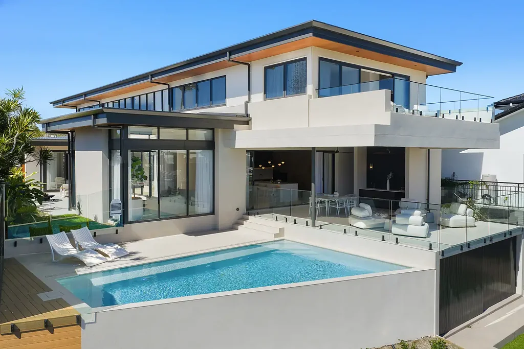 55 Platypus Avenue, Bundall, QLD 4217