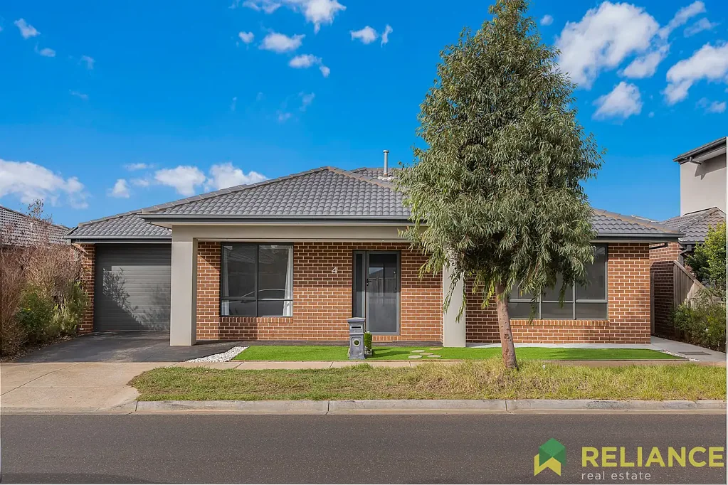 4 Ainsley Road, Thornhill Park, VIC 3335