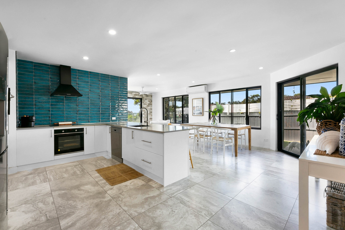 8 SIREC WAY, BURLEIGH HEADS QLD 4220, 0 Schlafzimmer, 0 Badezimmer, House