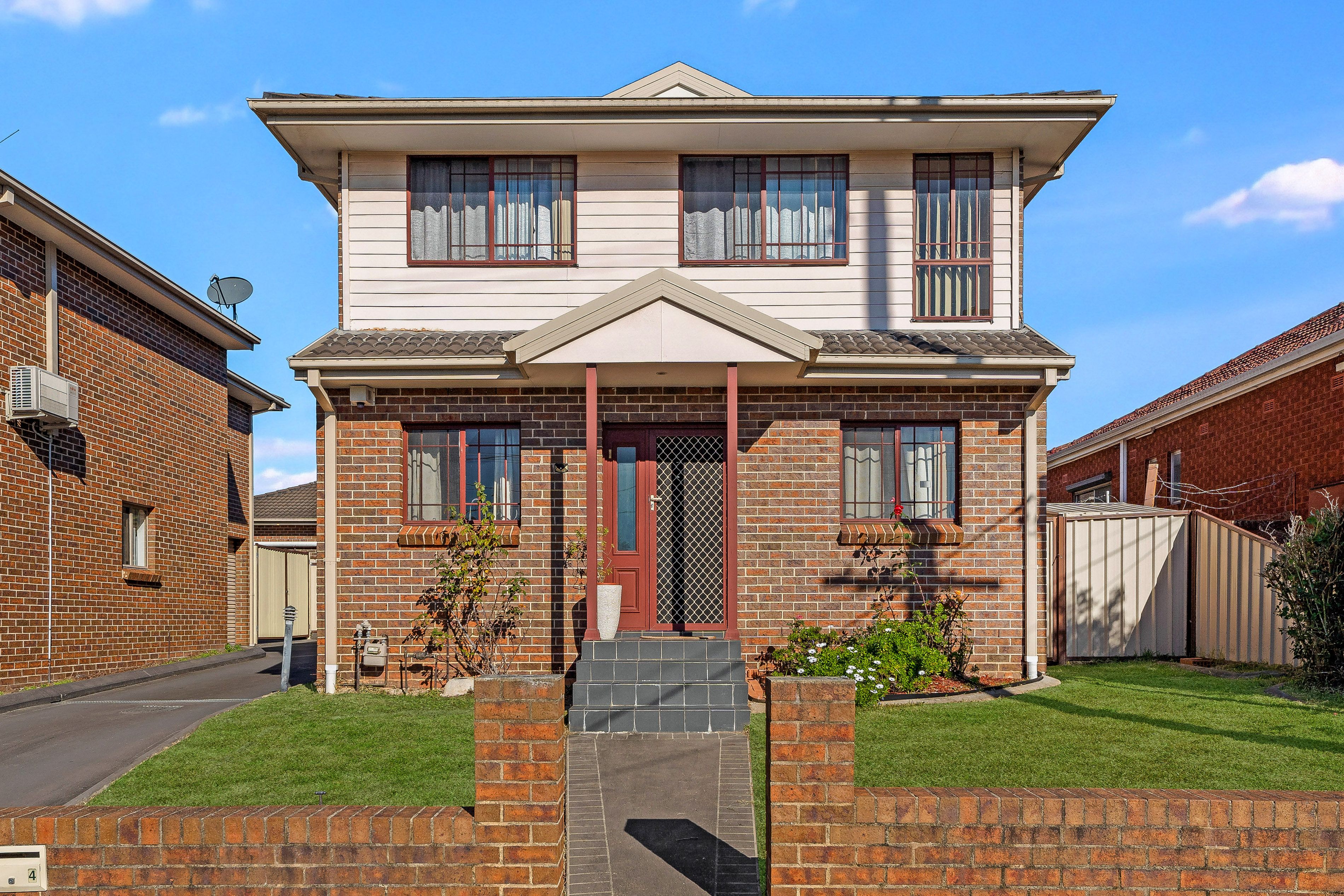 UNIT 4 14 AUGUSTA ST, CONDELL PARK NSW 2200, 0房, 0浴, Townhouse