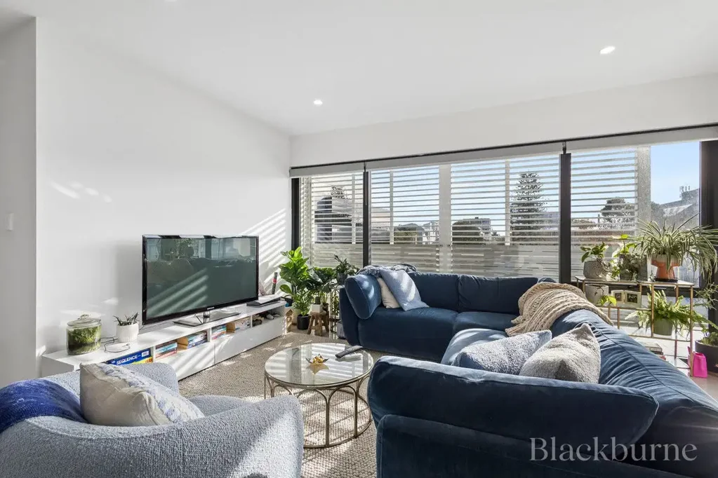 Sophisticated Inner-City Living in the Heart of West Perth