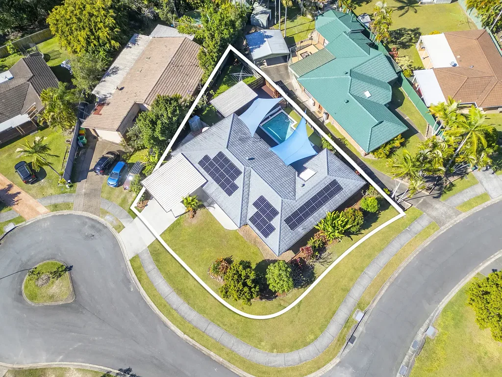 Helensvale 4ห้องนอน 'The Perfect Family Home in a Sought-After Quiet Cul-de-Sac'