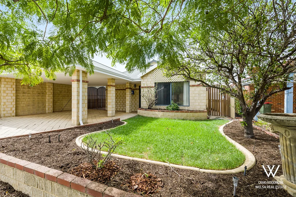 5 Courtland Crescent, Redcliffe, WA 6104