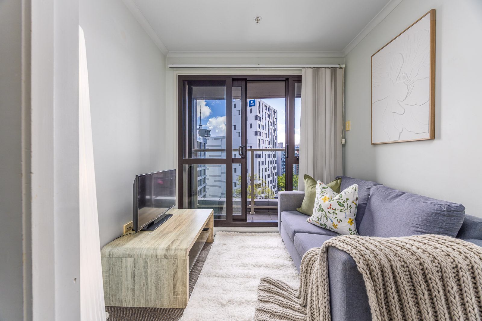 708/96 Symonds Street, Grafton, photo 3