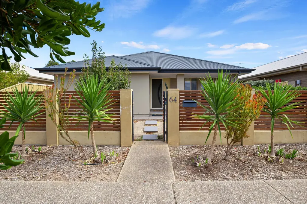 64 Nicholl Avenue, Aldinga Beach, SA 5173