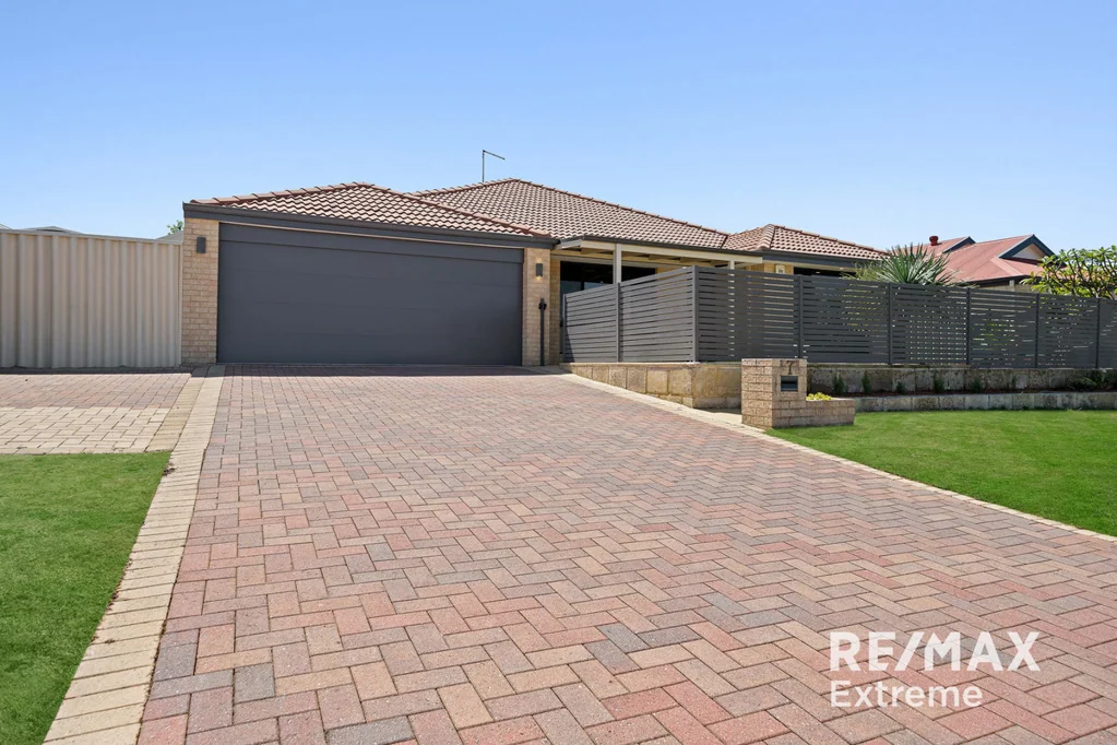7 Carosa Road, Tapping, WA 6065