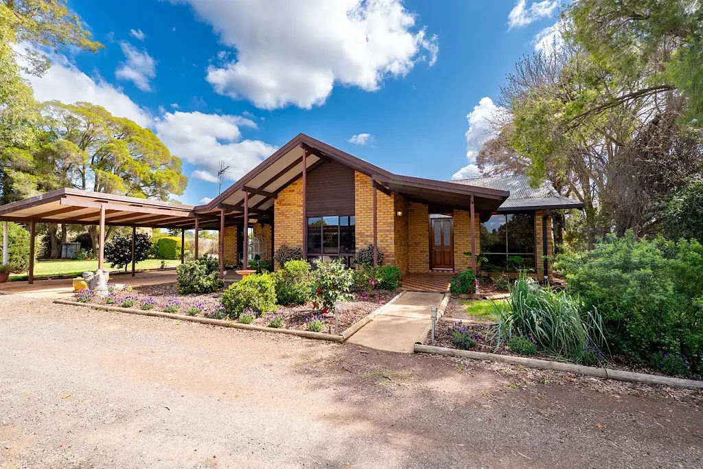 27 Druitt Road, Lake Wyangan, NSW 2680