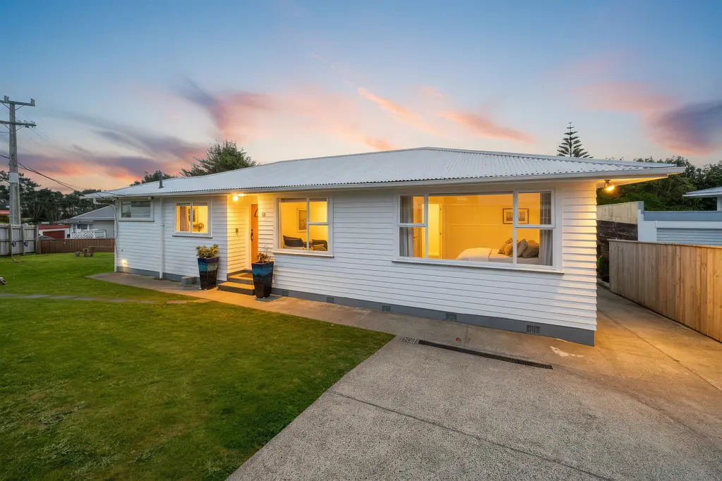 48 Mark Avenue, Paparangi, Wellington