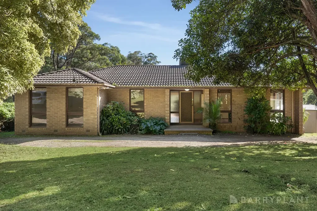1 Meyer Street, Cockatoo, VIC 3781
