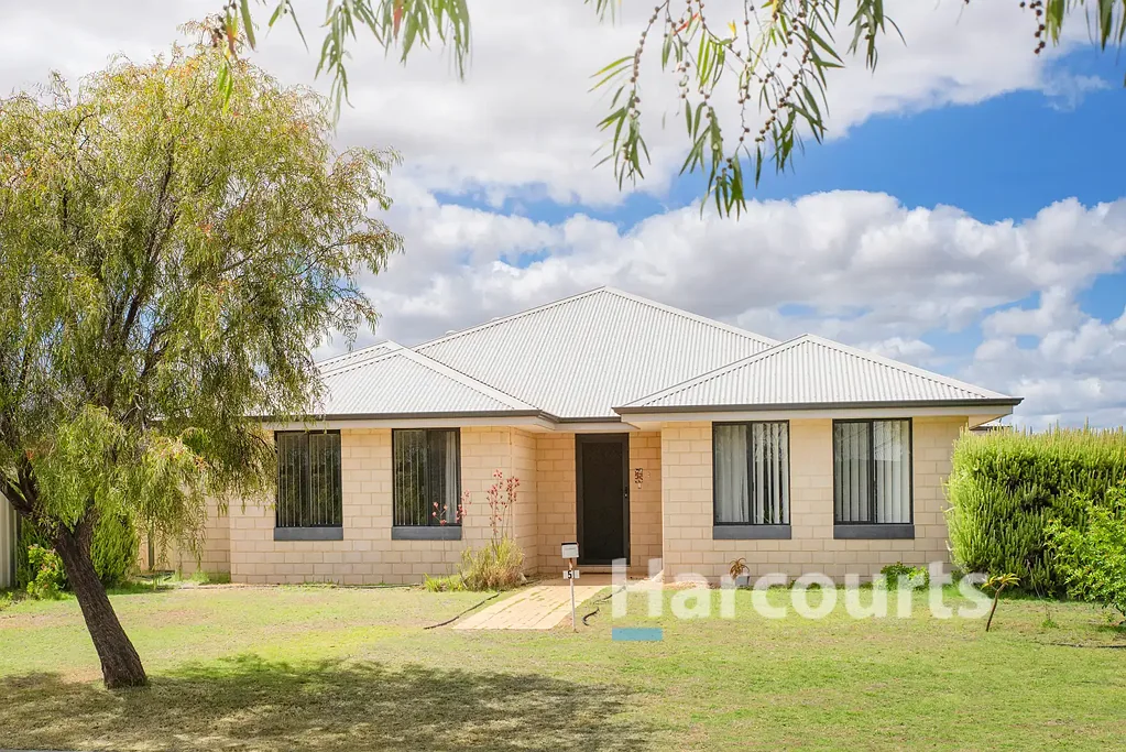 51 Santons Approach, Yalyalup, WA 6280