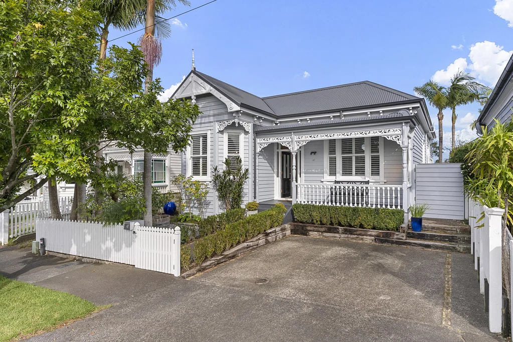Ponsonby 4Phòng ngủ Avenues classic villa