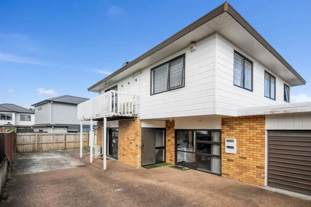 Papatoetoe 4ਬੈੱਡਰੂਮ Two Families, One Happy Home - Your Parents Wi...