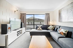 3/12 Cruickshank Crescent, Meadowbank