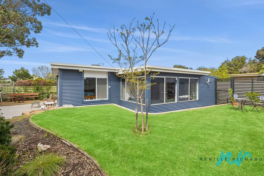 17 Sylvester Avenue, St Leonards, VIC 3223