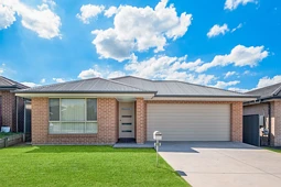48 Correllis Street, Harrington Park