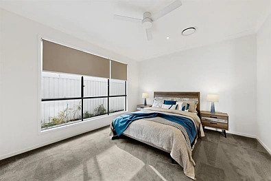 42 MEADOW CIRCUIT, Helensvale, QLD 4212, 5房, 3浴, House