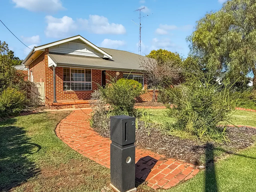 2 Belah Street, Leeton, NSW 2705