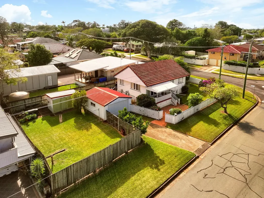Clontarf 3Zimmer Secure, Spacious & Set on a 579m² Corner Block
