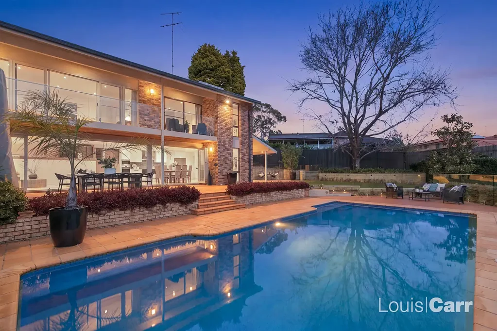 Cherrybrook 6Moenga Sun-Drenched Architectural Oasis with Sweeping District Views
