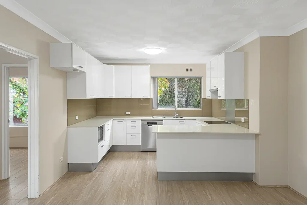 West Ryde 2ਬੈੱਡਰੂਮ Immaculately Presented Apartment with Peaceful Leafy Outlook