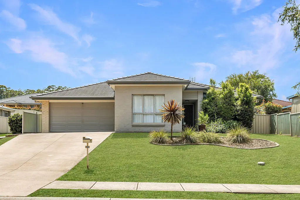 14 Viola Place, Edgeworth, NSW 2285